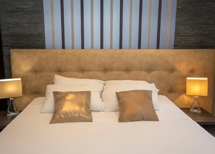 Vatican - The Luxury Leading In Oda ve Kahvaltı 3*